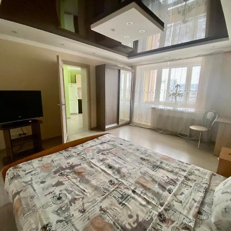 Apartment On Khreshchatyk 200 Center Cherkasy Luaran gambar